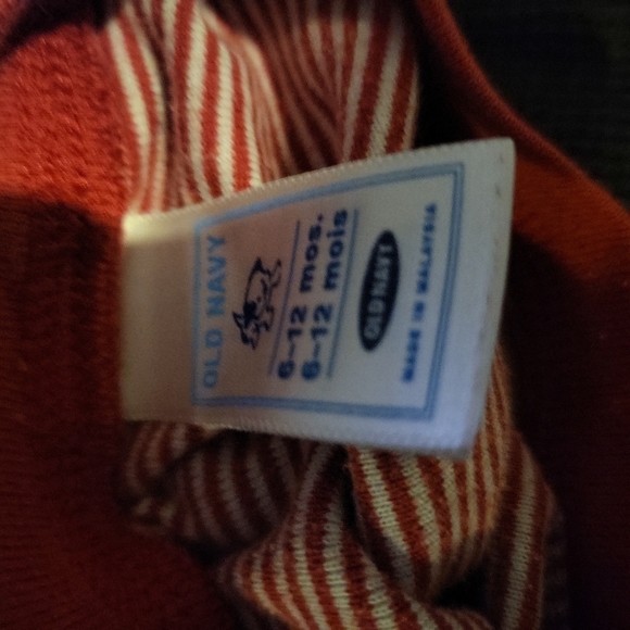 2 pcs Old Navy Baby Set Longsleeve and Pants 6-12 months - Picture 2 of 3